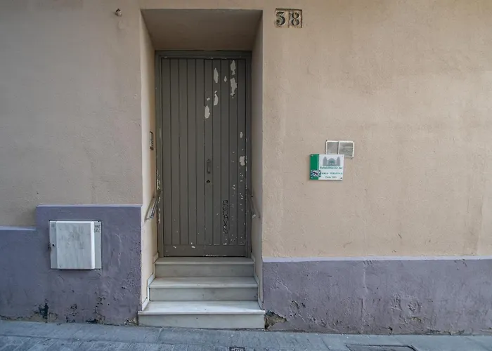 Lectoras De Apartament *