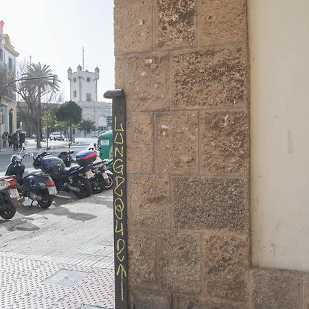 Lectoras De Apartment Cadiz